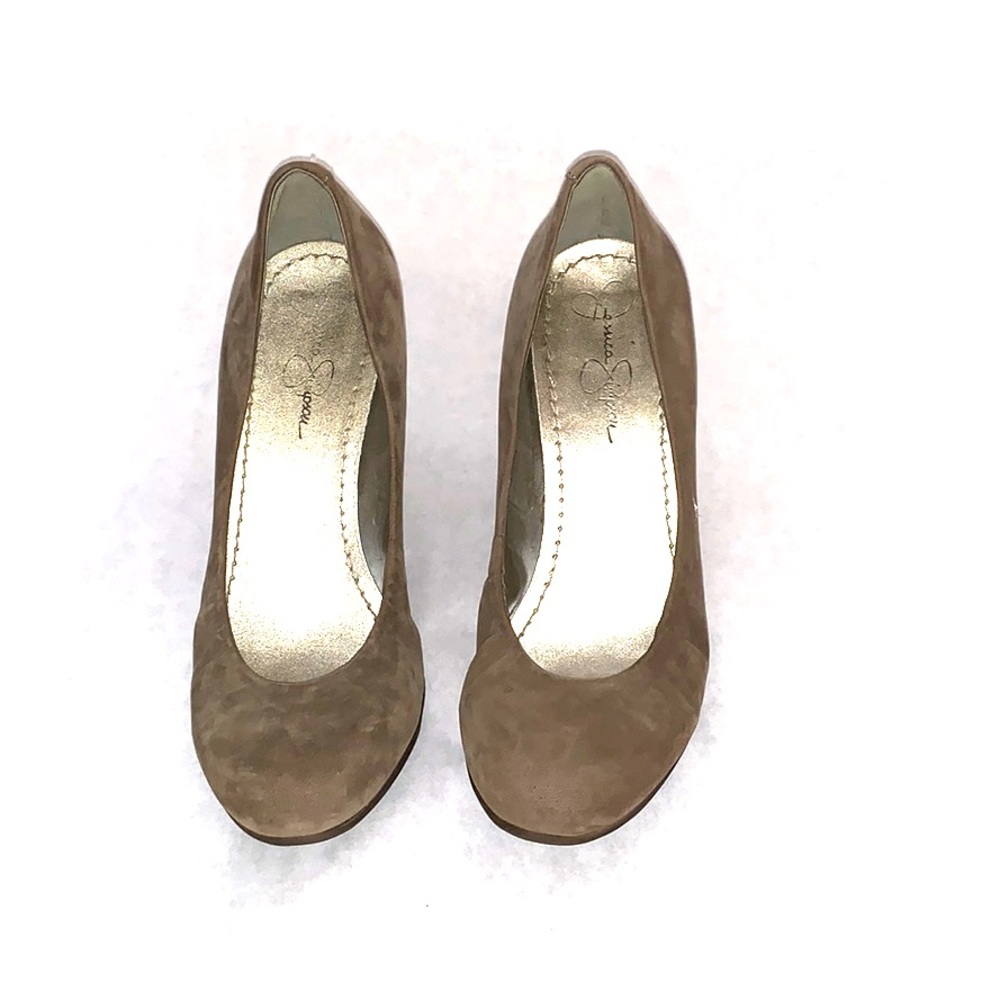 Wedge closed toe heel